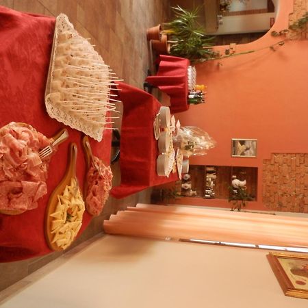 Albergo Ristorante Monterosa Амено Экстерьер фото