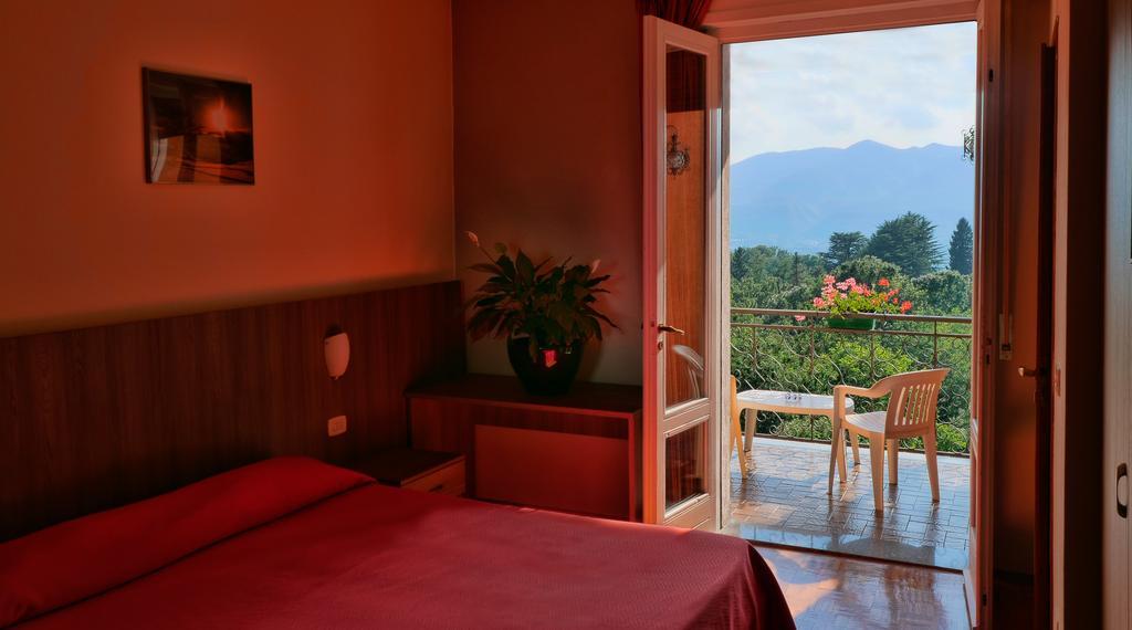 Albergo Ristorante Monterosa Амено Экстерьер фото